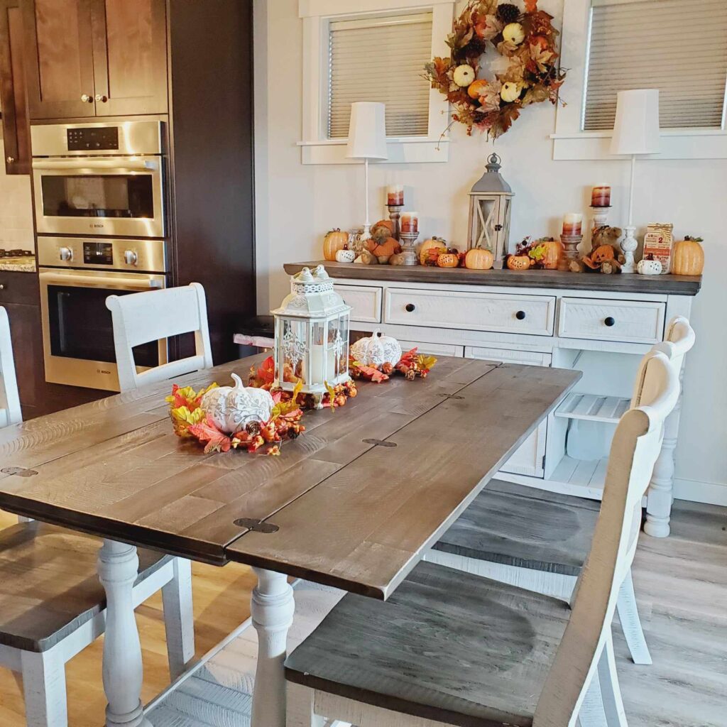 fall dining room table decor