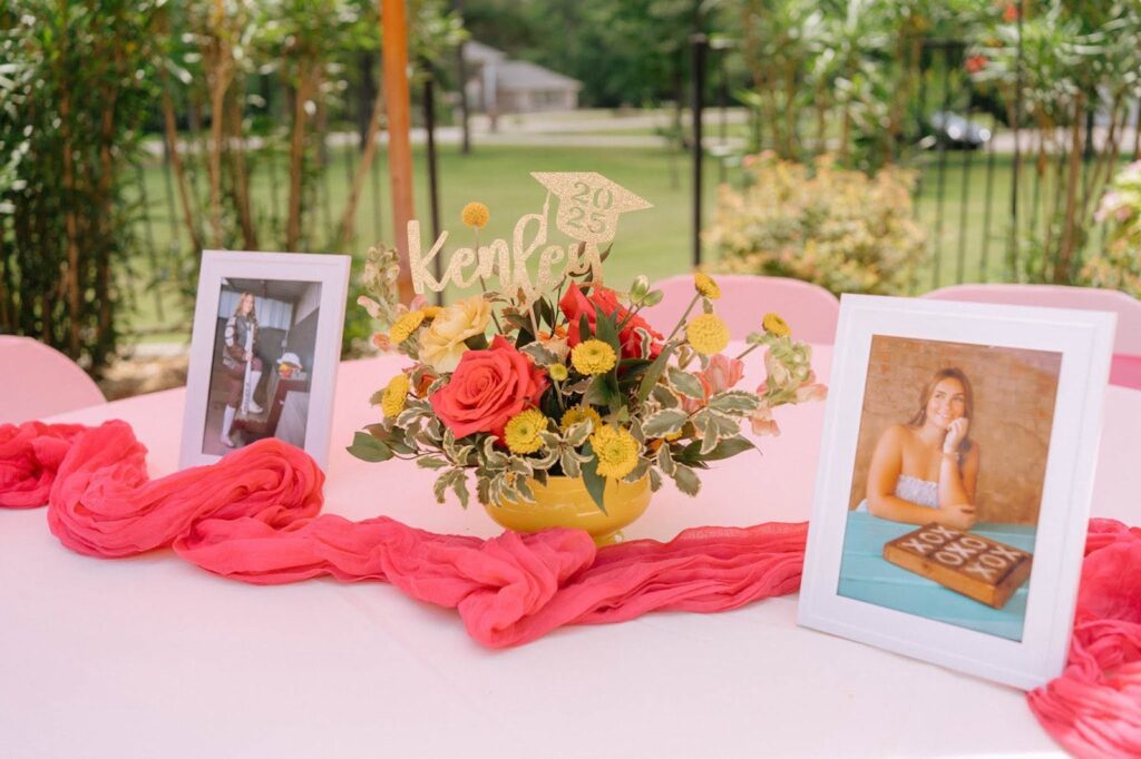 grad party centerpieces