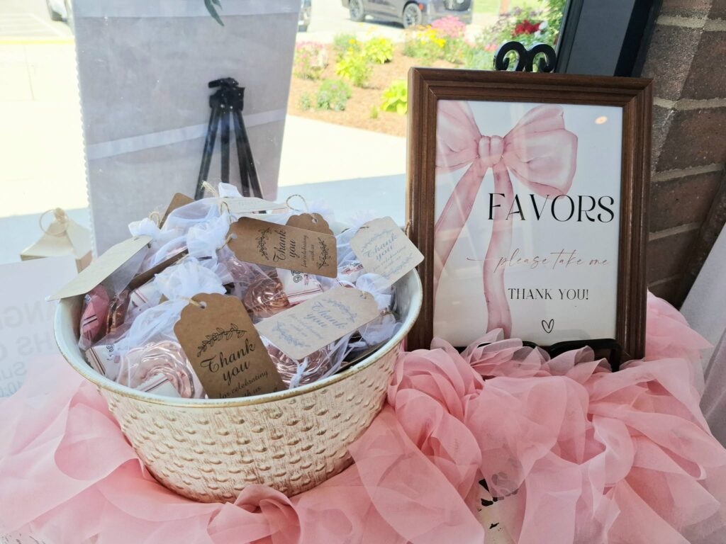 Grad Party Favors