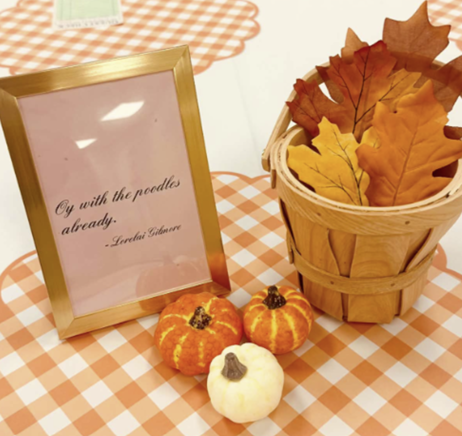 GILMORE GIRLS PARTY DECOR